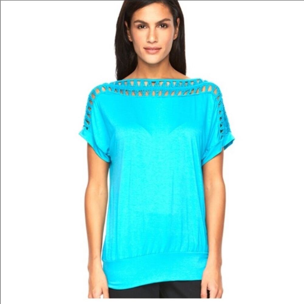AB Studio Aqua lattice  trim top